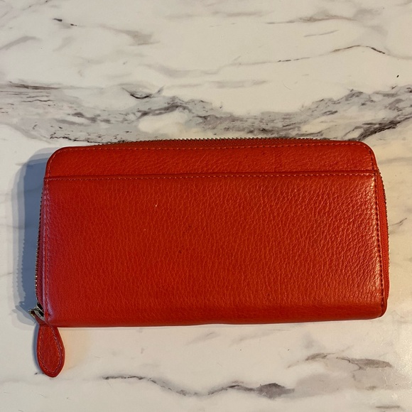 Danier Red Leather Wallet - Picture 8 of 8